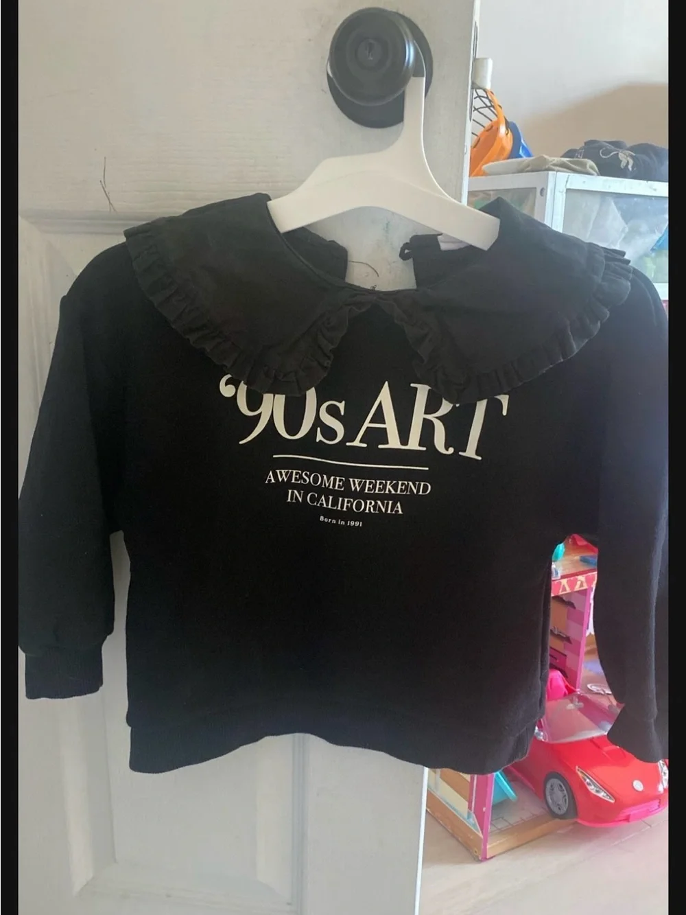Zara Black '90s Art Ruffle Collar Sweatshirt
